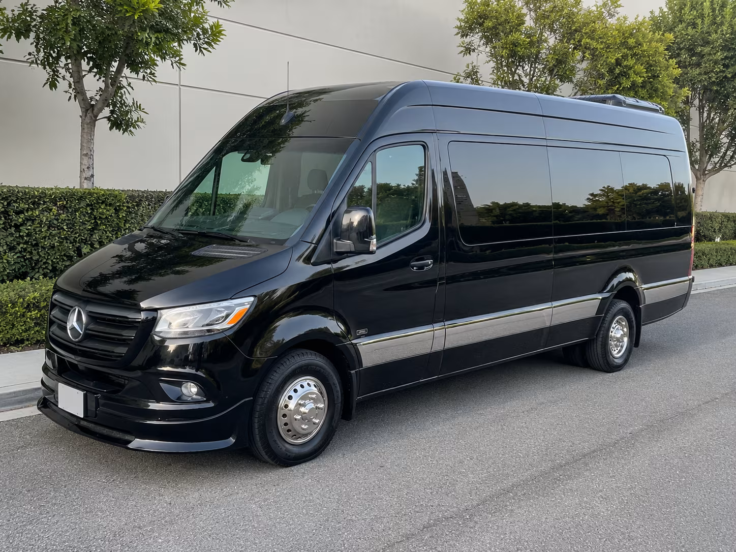 find the perfect transportation for your next private event 4