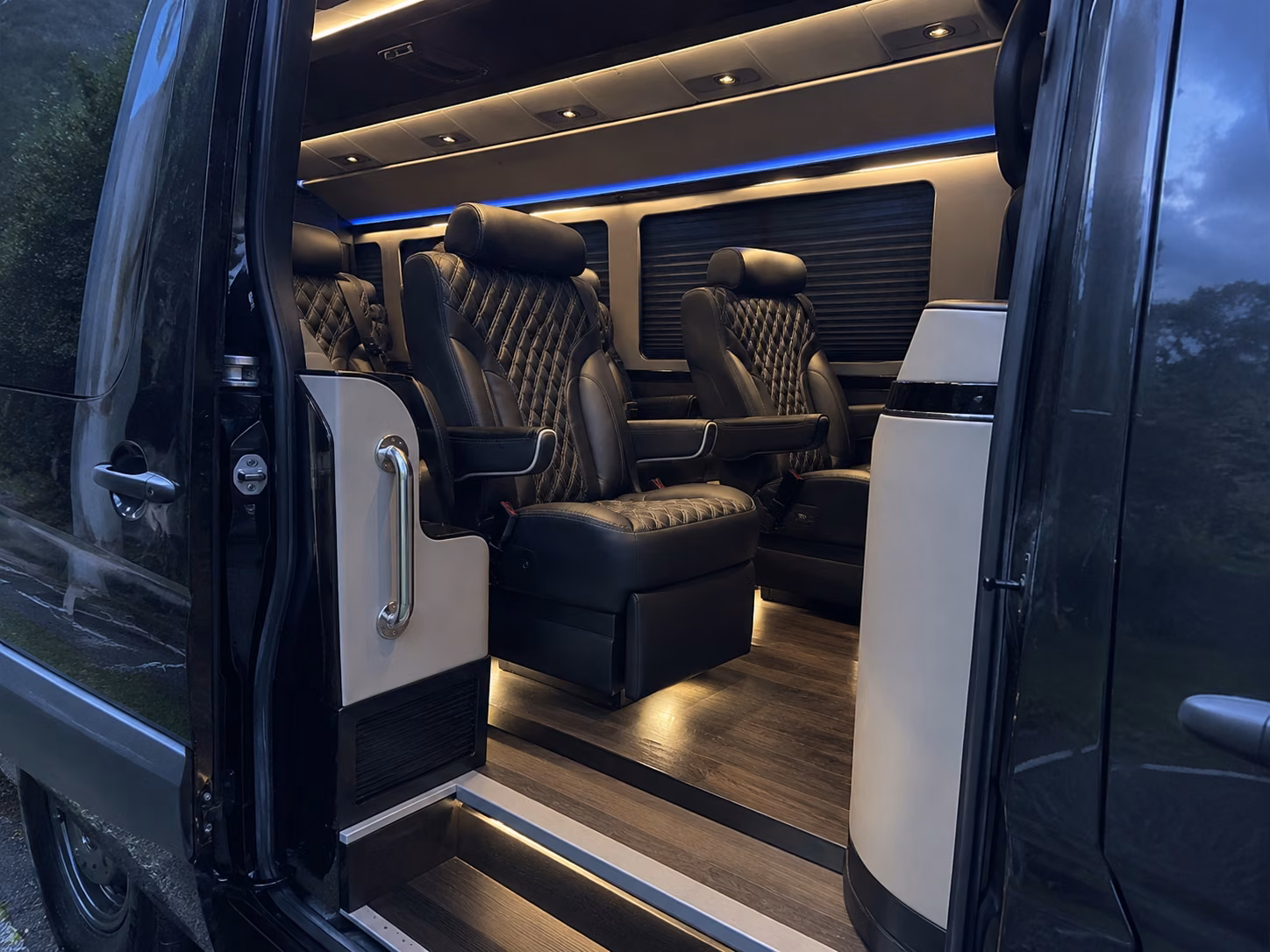 paterson 15 passenger sprinter van interior
